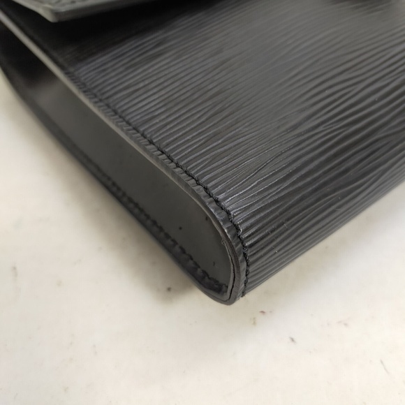 Classy authentic Louis Vuitton Archie in black pre-loved EUC! - Picture 3 of 6